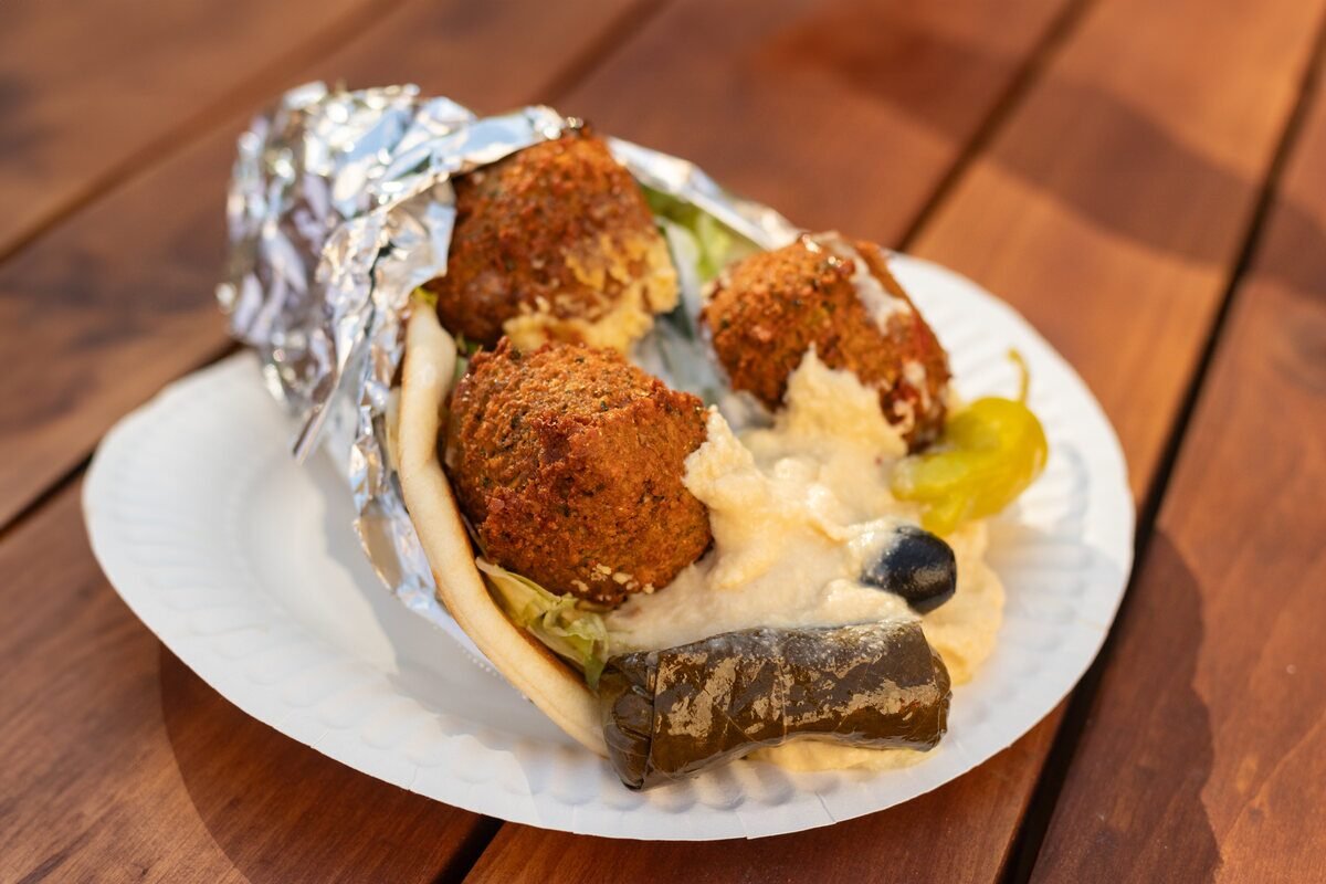 Falafel gyro